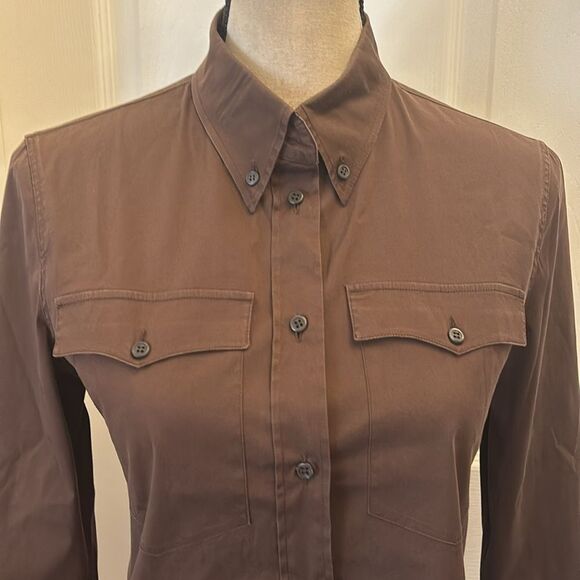 Prada brown Fitted Button Down Shirt with Notched Collar and 3/4 Sleeves - Picture 2 of 6